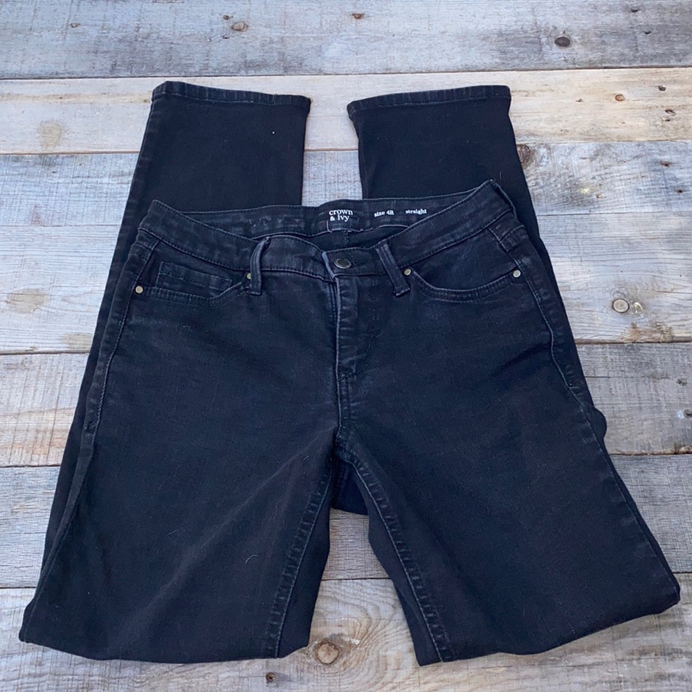 EUC Crown & Ivy Black Straight Mid Rise Jeans
